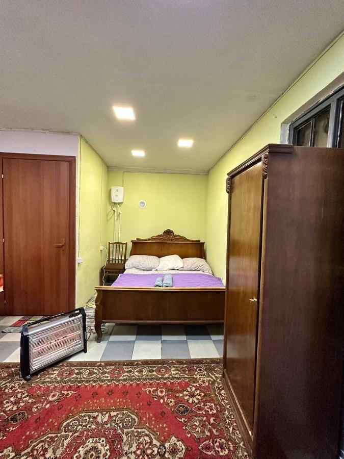 Vahe'S Family Guests House Daire Erivan Dış mekan fotoğraf