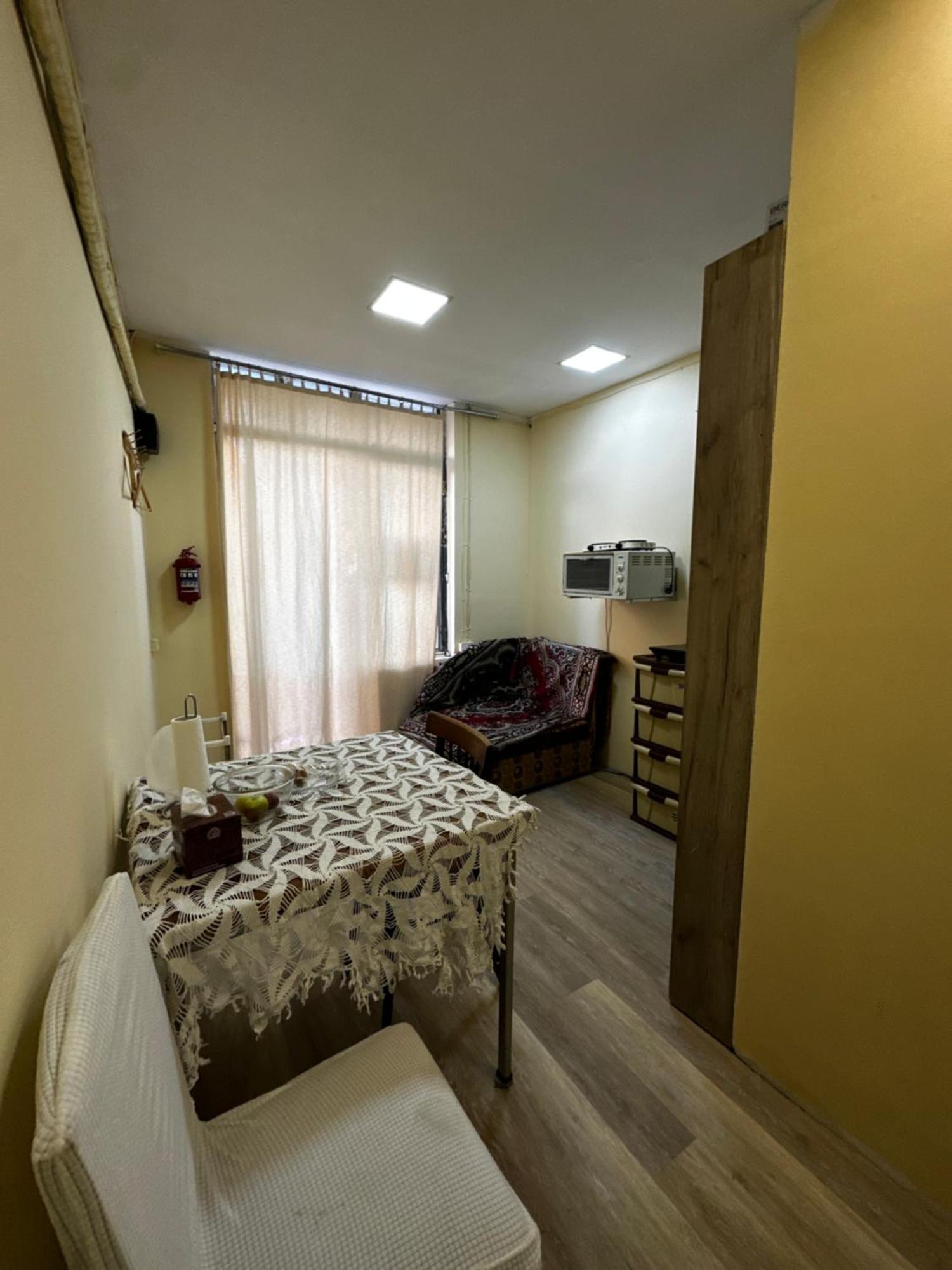 Vahe'S Family Guests House Daire Erivan Dış mekan fotoğraf